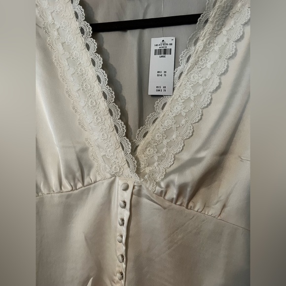 NWT ABERCROMBIE BLOUSE - Picture 2 of 2